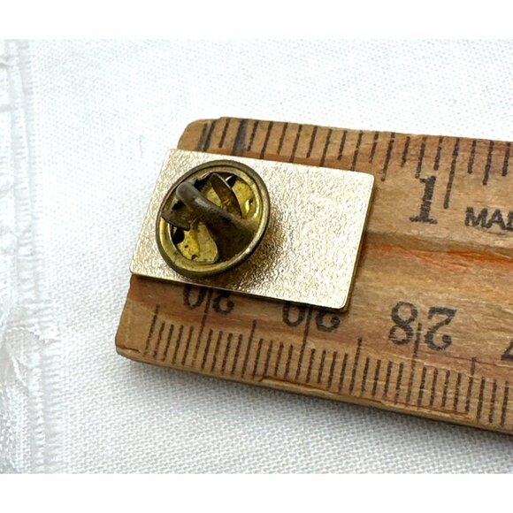 Celebrating 65 Years Navy Exchange Pin 1946-2011 Collectible Lapel Badge - Picture 2 of 4